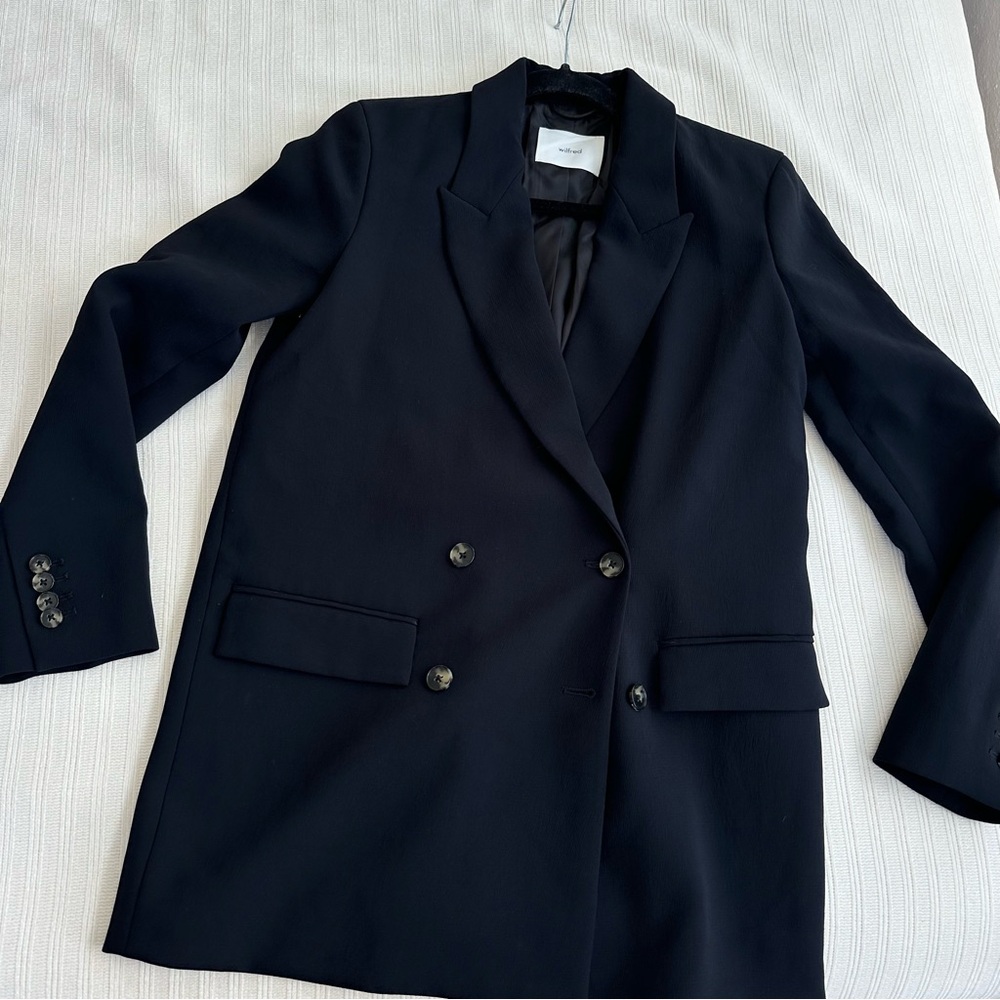 Aritzia Wilfred Cherrelle Blazer - Black